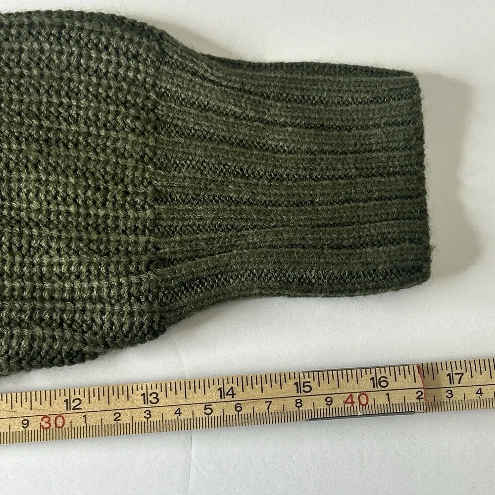 NWT SO Essential Acrylic Crewneck Pullover Sweater Women's Size XS Forest Green